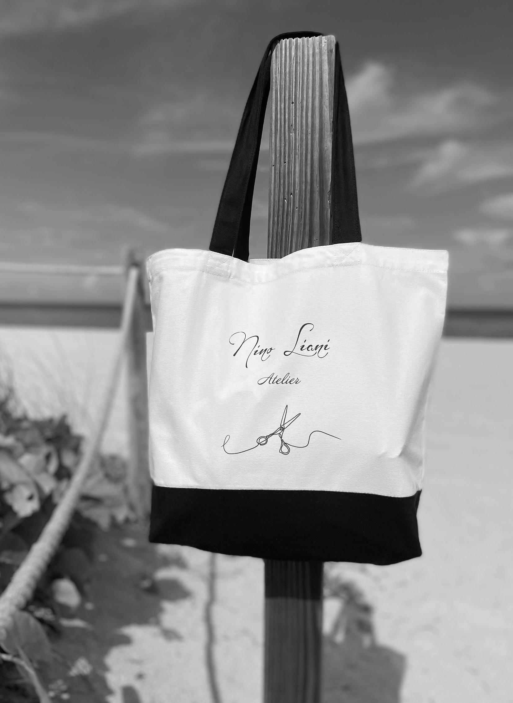 Nino Liani shopping bag